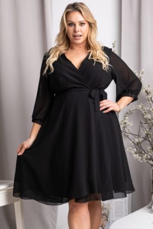 Sukienka wieczorowa szyfonowa kopertowa rozkloszowana plus size NATALY czarna.