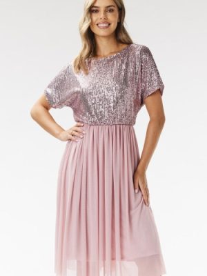 Sukienka Model A689 Pink - awama.