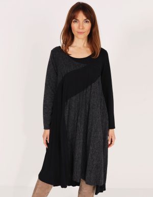 Plisowana sukienka.