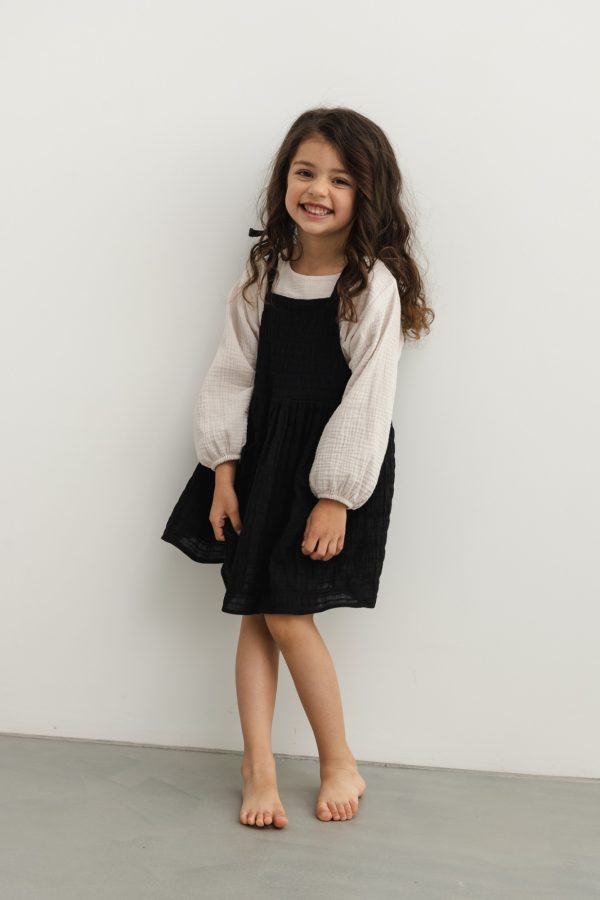 MINI sukienka bawełniana z kieszonką w kolorze TOTALLY BLACK - MIRABELL-80-86 (12-18).