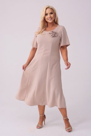 Elegancka sukienka Doris na wesele w kolorze nude PLUS SIZE XXL.