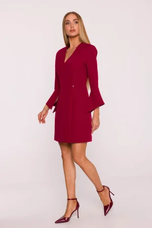 Elegancka sukienka trapezowa mini bordowa.