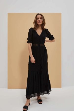Sukienka maxi boho z koronką czarna.